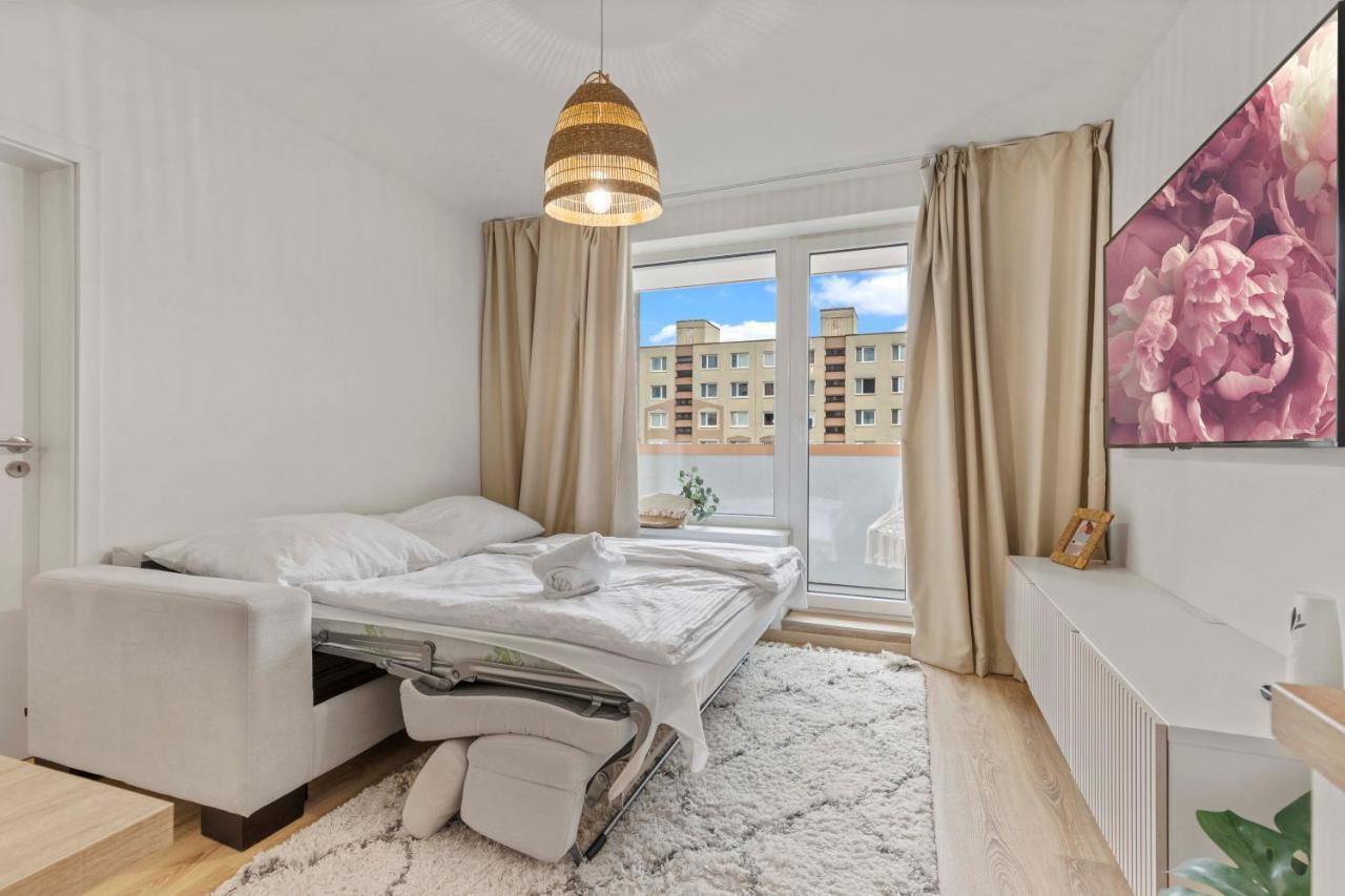 Lam Boho - Ac - Balcony Lägenhet Bratislava Exteriör bild